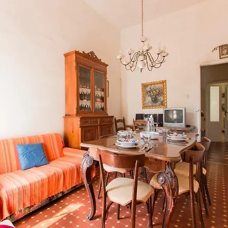 Casa Viareggina